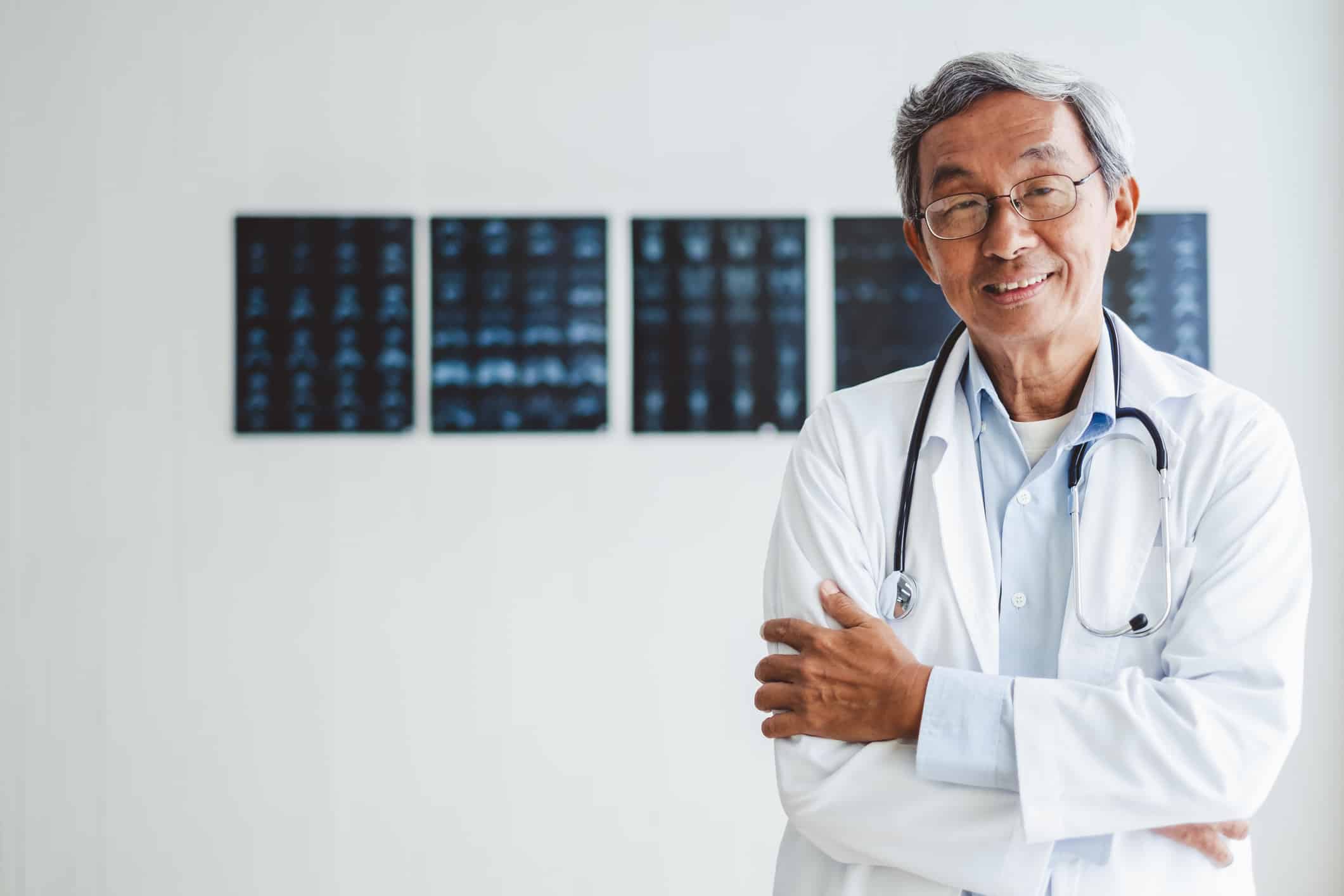 3 Benefits of Staying Active in the Medical Field Once You've Retired